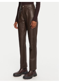 Marella Spodnie skórzane Doroty 2523436014 Brązowy Straight Fit ze sklepu MODIVO w kategorii Spodnie damskie - zdjęcie 185575302