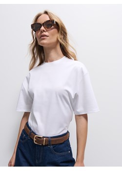 Mohito - T-shirt z bawełny merceryzowanej - biały ze sklepu Mohito w kategorii Bluzki damskie - zdjęcie 185579731