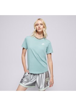 NIKE T-SHIRT W NSW CLUB SS TEE ze sklepu Sizeer w kategorii Bluzki damskie - zdjęcie 185584301