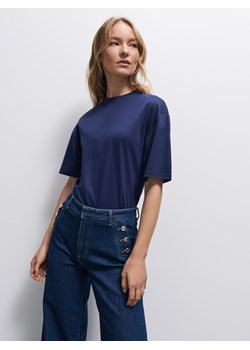 Mohito - Granatowy t-shirt z bawełny merceryzowanej - granatowy ze sklepu Mohito w kategorii Bluzki damskie - zdjęcie 185593170