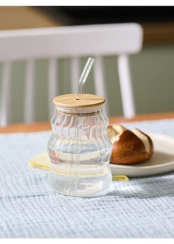 Sinsay - Szklany kubek ze słomką - biały ze sklepu Sinsay w kategorii Kubki - zdjęcie 185599860