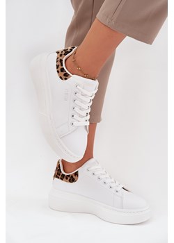 Damskie Sneakersy Na Platformie Eko Skóra Białe Panterka Big Star SS274247 ze sklepu ZAZOO w kategorii Trampki damskie - zdjęcie 185602144