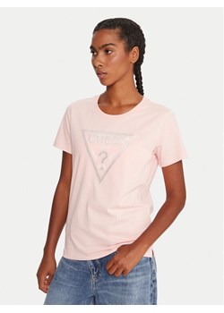 Guess T-Shirt W5BI18 I3Z14 Różowy Regular Fit ze sklepu MODIVO w kategorii Bluzki damskie - zdjęcie 185606302