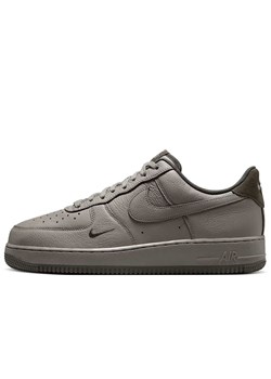 Buty męskie Nike Air Force 1 '07 LV8 HM9483-300 - szare ze sklepu streetstyle24.pl w kategorii Buty sportowe męskie - zdjęcie 185617541