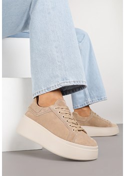Beżowe Zamszowe Sneakersy na Grubej Podeszwie Nalimiree ze sklepu born2be.pl w kategorii Buty sportowe damskie - zdjęcie 185625301