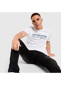 MCKENZIE T-SHIRT CASSON TEE WHT-WHT ze sklepu JD Sports  w kategorii T-shirty męskie - zdjęcie 185633210