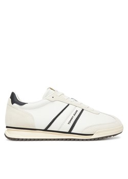 Tommy Jeans Sneakersy Tjm Retro Runner Cleated EM0EM01619 Biały ze sklepu MODIVO w kategorii Buty sportowe męskie - zdjęcie 185634831