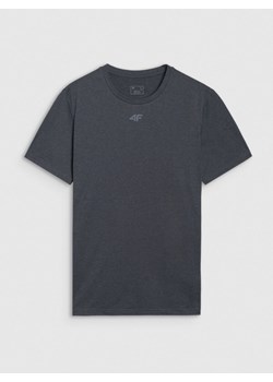 Męska koszulka treningowa 4F 4FWMM00TFTSM1831 - szara ze sklepu Sportstylestory.com w kategorii T-shirty męskie - zdjęcie 185650353