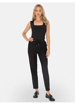 Czarne spodnie z ozdobną gumką w pasie L'AF Liberty ze sklepu Eye For Fashion w kategorii Spodnie damskie - zdjęcie 185657104