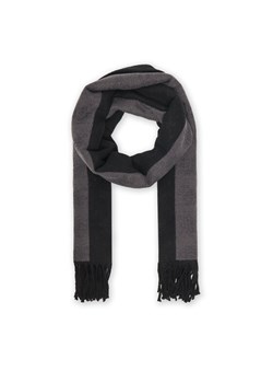 Szalik Guess AW5419POL03 Czarny ze sklepu eobuwie.pl w kategorii Szaliki i chusty damskie - zdjęcie 185658853