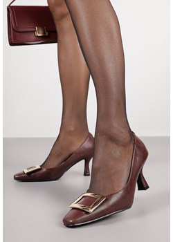 Bordowe Czółenka Vices ze Skórzaną Wkładką i Prostokątną Aplikacją Berisse ze sklepu born2be.pl w kategorii Czółenka - zdjęcie 185664662