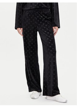 KARL LAGERFELD Spodnie materiałowe A4W44008 Czarny Regular Fit ze sklepu MODIVO w kategorii Spodnie damskie - zdjęcie 185670043