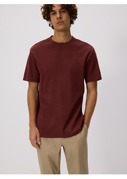 Reserved - Strukturalny t-shirt comfort fit - bordowy ze sklepu Reserved w kategorii T-shirty męskie - zdjęcie 185677780