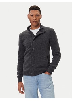 Barbour Kardigan Essential Elbow-Patch MKN0731CH51 Szary Regular Fit ze sklepu MODIVO w kategorii Swetry męskie - zdjęcie 185679032