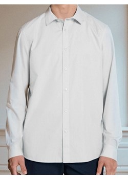 Sinsay - Koszula slim fit - biały ze sklepu Sinsay w kategorii Koszule męskie - zdjęcie 185689664