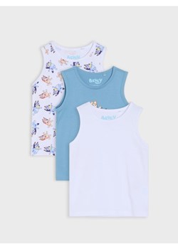 Sinsay - Podkoszulki 3 pack Bluey - biały - id: 569DS-00X - marki Sinsay - 185689734 Sinsay - Podkoszulki 3 pack Bluey - biały ze sklepu Sinsay w kategorii T-shirty chłopięce - zdjęcie 185689734