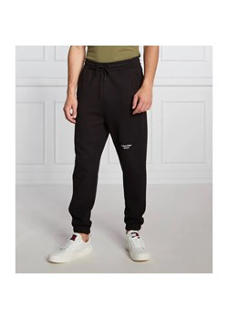 Calvin Klein Jeans Spodnie dresowe | Regular Fit - id: CJ222M000116A81 - marki Calvin Klein - 185694950 Calvin Klein Jeans Spodnie dresowe | Regular Fit ze sklepu Gomez Fashion Store w kategorii Spodnie męskie - zdjęcie 185694950