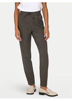 ONLY Spodnie materiałowe Poptrash 15330800 Szary Regular Fit ze sklepu MODIVO w kategorii Spodnie damskie - zdjęcie 185695041