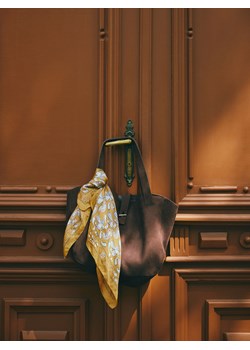 Reserved - Torebka shopper z imitacji zamszu - ciemnobrązowy ze sklepu Reserved w kategorii Torby Shopper bag - zdjęcie 185699421