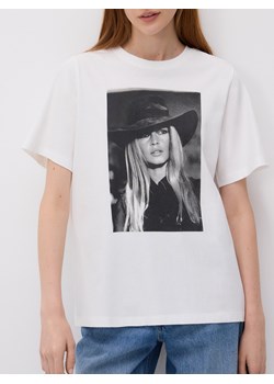 Reserved - T-shirt Brigitte Bardot - biały ze sklepu Reserved w kategorii Bluzki damskie - zdjęcie 185707741