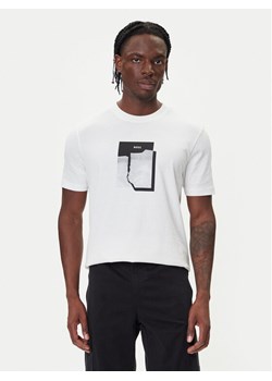 BOSS T-Shirt Te_Brokenice 50554640 Biały Regular Fit ze sklepu MODIVO w kategorii T-shirty męskie - zdjęcie 185713781