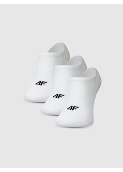 Męskie skarpetki stopki 4F (3-pack) 4FWMM00USOCM477 - białe ze sklepu Sportstylestory.com w kategorii Skarpetki męskie - zdjęcie 185716492