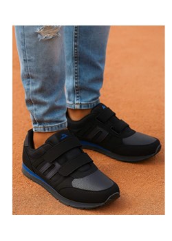 Czarne chłopięce buty sportowe na rzepy /F6-1 18115 T430/ ze sklepu Pantofelek24.pl w kategorii Trampki męskie - zdjęcie 185728311