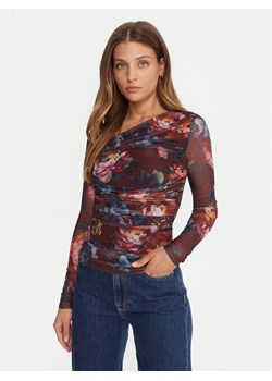 Guess Bluzka W5BP32 KCZC2 Kolorowy Slim Fit ze sklepu MODIVO w kategorii Bluzki damskie - zdjęcie 185737472