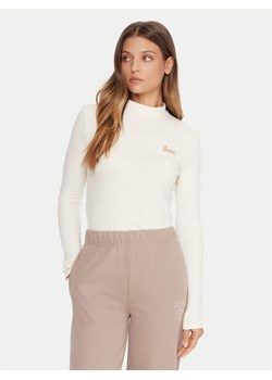 Guess Bluzka V5BP10 KCBF1 Écru Slim Fit ze sklepu MODIVO w kategorii Bluzki damskie - zdjęcie 185737600