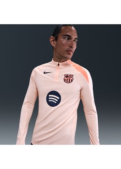 Męska treningowa koszulka piłkarska z dzianiny Nike Dri-FIT Total 90 FC Barcelona Strike (wersja trzecia) - Pomarańczowy ze sklepu Nike poland w kategorii T-shirty męskie - zdjęcie 185745892