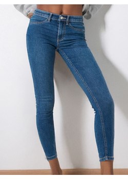 Sinsay - Jeansy skinny - niebieski ze sklepu Sinsay w kategorii Jeansy damskie - zdjęcie 185746580