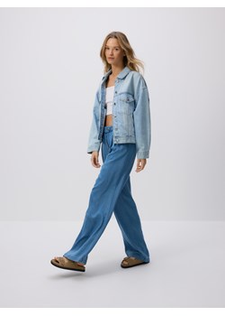 Reserved - Jeansy wide leg z lyocellu - niebieski ze sklepu Reserved w kategorii Jeansy damskie - zdjęcie 185747842