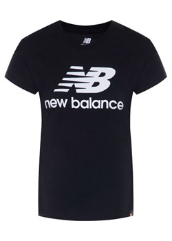 New Balance T-Shirt Essentials Stacked Logo Tee WT91546 Czarny Athletic Fit - id: 0000206907660 - marki New Balance - 185750113 New Balance T-Shirt Essentials Stacked Logo Tee WT91546 Czarny Athletic Fit ze sklepu MODIVO w kategorii Bluzki damskie - zdjęcie 185750113