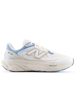 Buty unisex New Balance UTRNEB – białe - id: 3215261 - marki New Balance - 185752974 Buty unisex New Balance UTRNEB – białe ze sklepu New Balance Poland w kategorii Buty sportowe męskie - zdjęcie 185752974