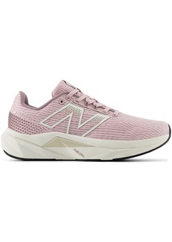 Buty damskie New Balance FuelCell Propel v5 WFCPRCA5 – różowe ze sklepu New Balance Poland w kategorii Buty sportowe damskie - zdjęcie 185753124