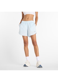 Spodenki damskie New Balance WS41228FRL – niebieskie ze sklepu New Balance Poland w kategorii Szorty - zdjęcie 185753240