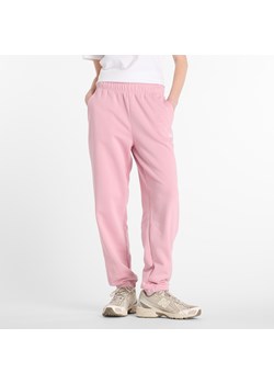 Spodnie damskie New Balance WP41500PTF – różowe ze sklepu New Balance Poland w kategorii Spodnie damskie - zdjęcie 185753244