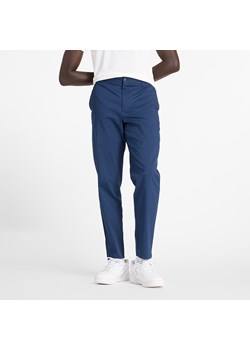 Spodnie męskie New Balance MP43554NNY – granatowe ze sklepu New Balance Poland w kategorii Spodnie męskie - zdjęcie 185753352