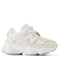 Buty niemowlęce New Balance IV9060AA – beżowe ze sklepu New Balance Poland w kategorii Buty sportowe dziecięce - zdjęcie 185753574