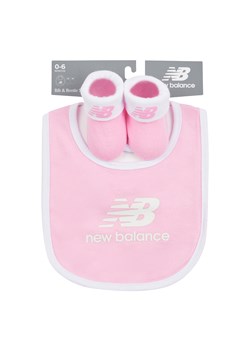 Zestaw dla niemowląt New Balance LAKB0105LLS – różowy ze sklepu New Balance Poland w kategorii Skarpetki dziecięce - zdjęcie 185753714
