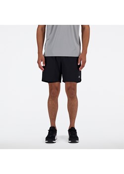 Spodenki męskie New Balance MS41288BK – czarne ze sklepu New Balance Poland w kategorii Spodenki męskie - zdjęcie 185753980