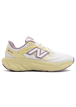 Buty unisex New Balance UTRNQB – białe ze sklepu New Balance Poland w kategorii Buty sportowe damskie - zdjęcie 185754013