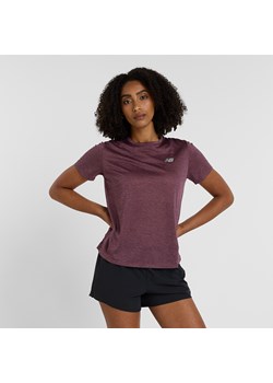 Koszulka damska New Balance WT41253FPH – fioletowa ze sklepu New Balance Poland w kategorii Bluzki damskie - zdjęcie 185754112