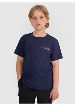 Chłopięcy t-shirt z nadrukiem 4F 4FJWAW25TTSHM2415 - granatowy ze sklepu Sportstylestory.com w kategorii T-shirty chłopięce - zdjęcie 185755881