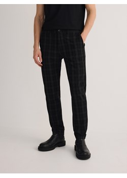 Reserved - Spodnie chino slim fit w kratę - czarny ze sklepu Reserved w kategorii Spodnie męskie - zdjęcie 185756790