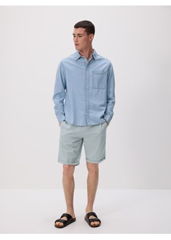 Reserved - Szorty chino slim - jasnoniebieski ze sklepu Reserved w kategorii Spodenki męskie - zdjęcie 185756924