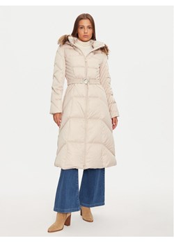 Guess Płaszcz zimowy New Olga W4BL41 WEX52 Beżowy Regular Fit ze sklepu MODIVO w kategorii Kurtki damskie - zdjęcie 185761344