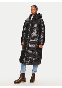 Save The Duck Płaszcz zimowy D41864W LUCK19 Czarny Loose Fit - id: 0000304213809 - marki Save The Duck - 185761841 Save The Duck Płaszcz zimowy D41864W LUCK19 Czarny Loose Fit ze sklepu MODIVO w kategorii Kurtki damskie - zdjęcie 185761841