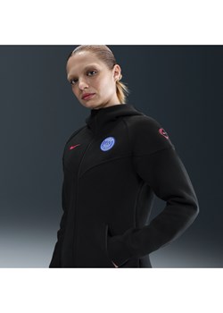 Damska dzianinowa bluza piłkarska z kapturem i zamkiem na całej długości Nike Total 90 Paris Saint-Germain Tech Windrunner (wersja trzecia) - Czerń ze sklepu Nike poland w kategorii Bluzy damskie - zdjęcie 185770271