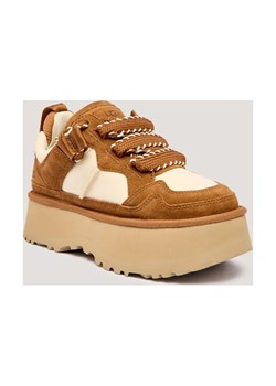 UGG Skórzane sneakersy W ASTROMEL ze sklepu Gomez Fashion Store w kategorii Buty sportowe damskie - zdjęcie 185770924